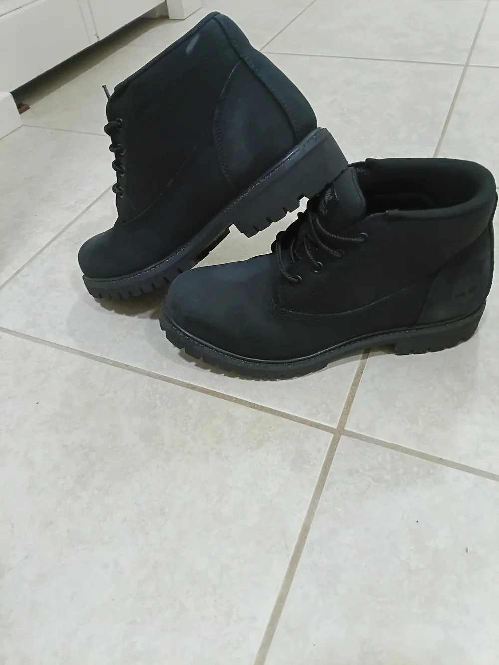 Timberland Men's Black Chukka-Style Casual Boots